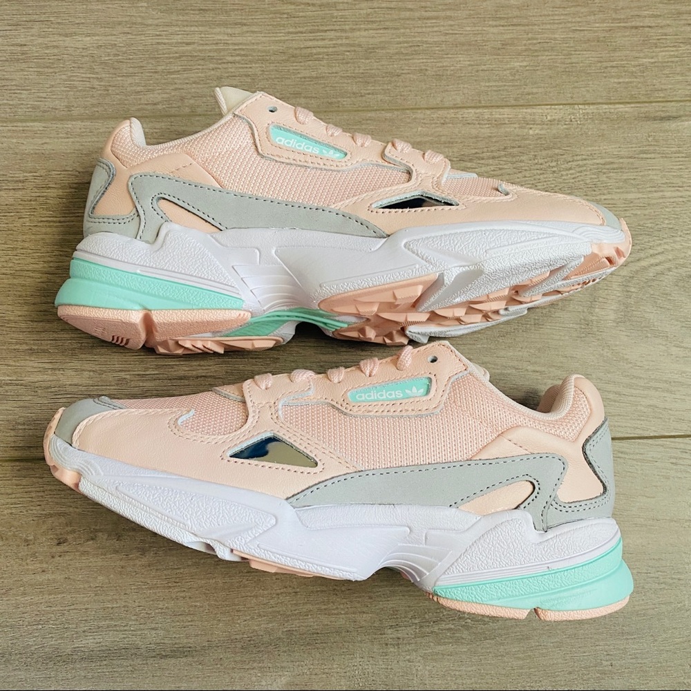 NWT Adidas Falcon Women’s Shoes - Picture 9 of 9